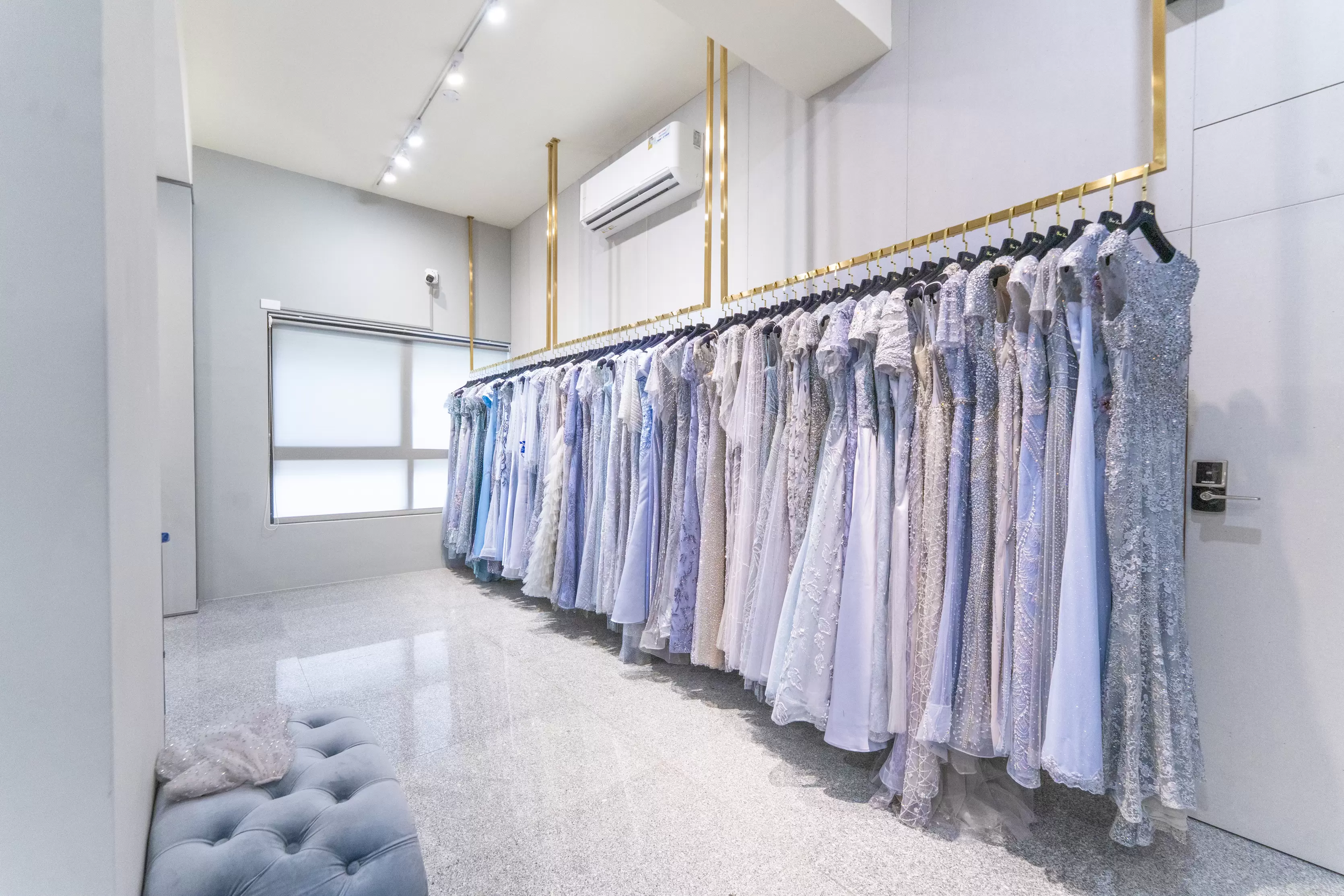 侑樂精品禮服高雄館