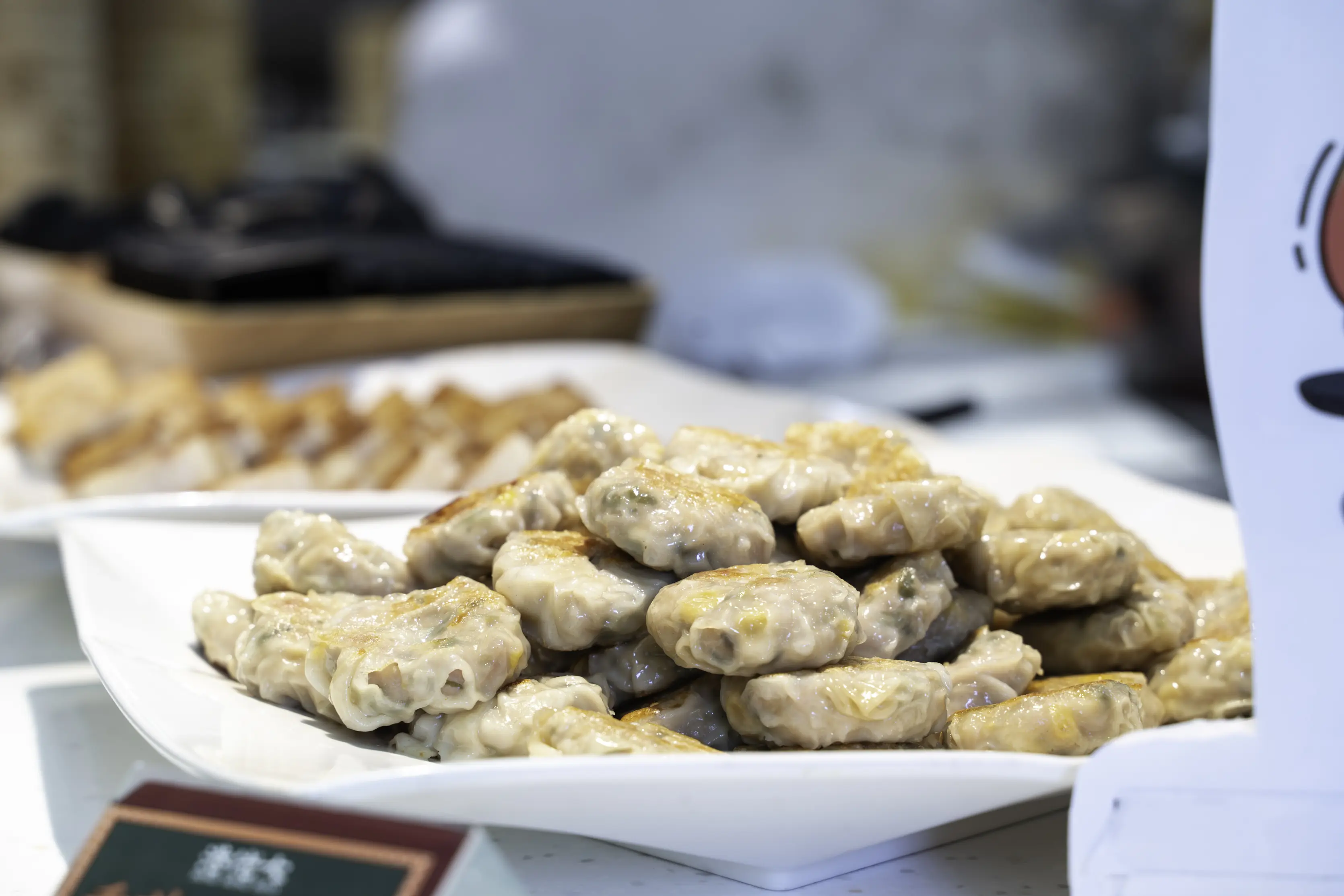 港佬大港式飲茶百匯