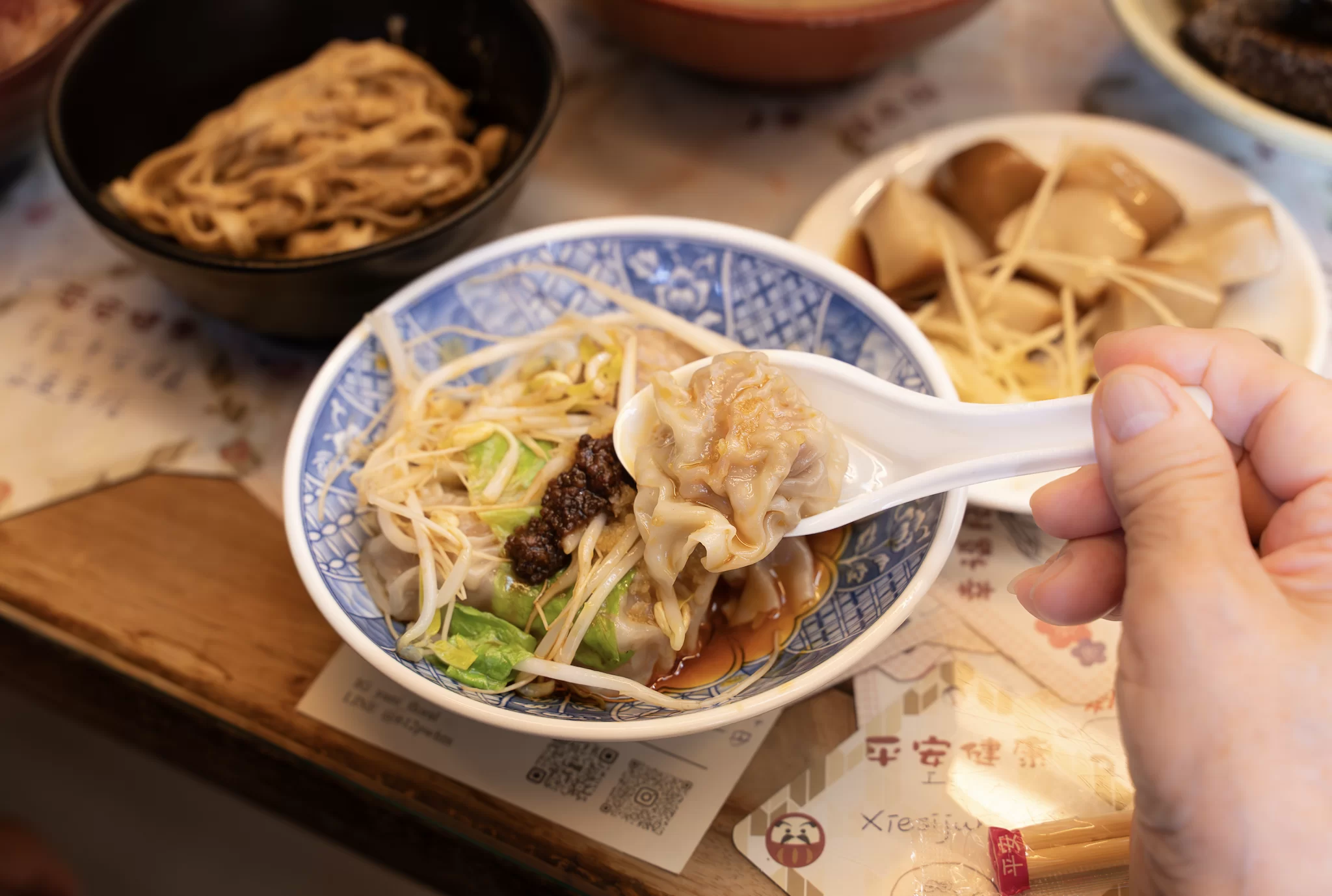鹿港圓環頂麵食館
